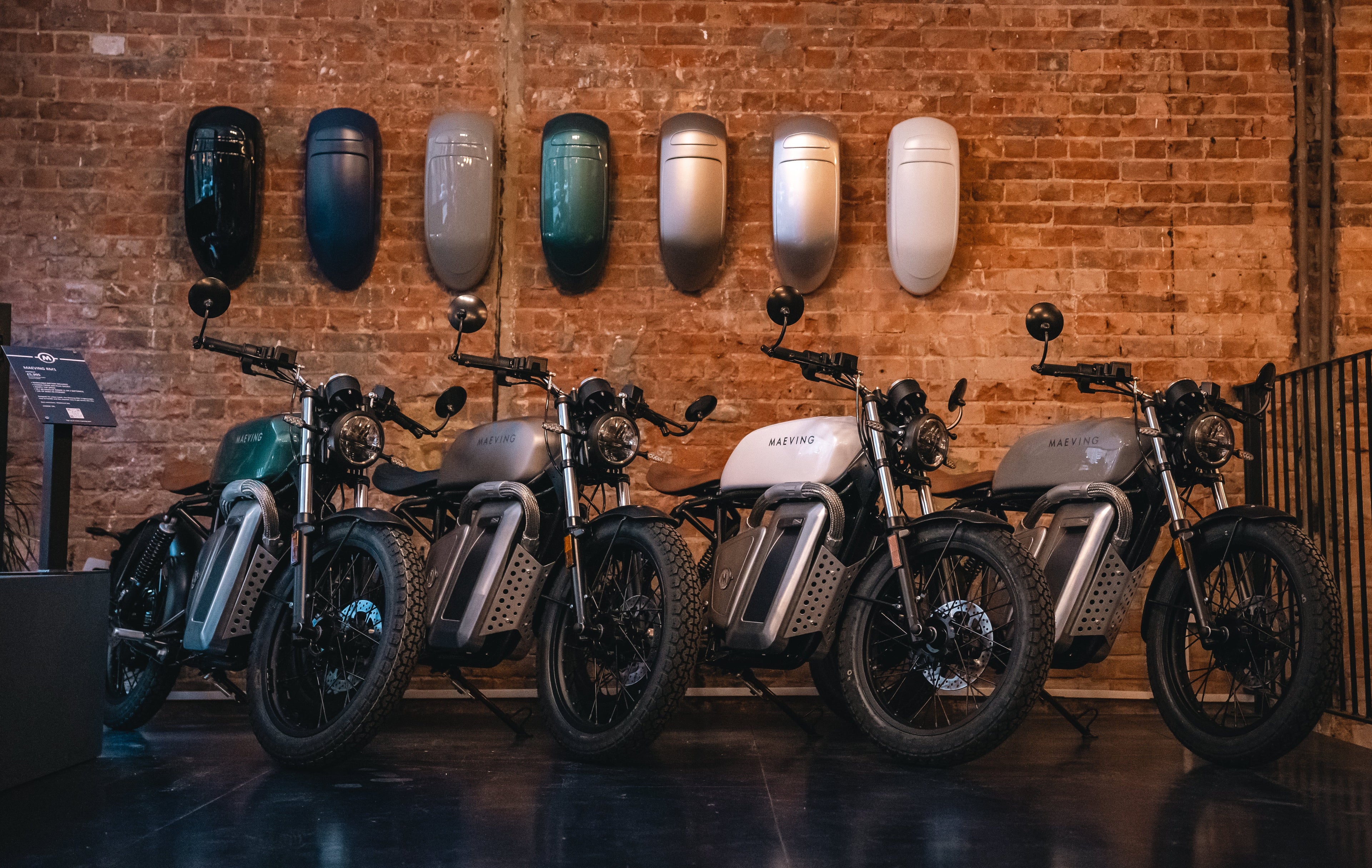 EXPRIMEZ VOTRE STYLE AVEC MAEVING : LA MOTO ELECTRIQUE RETRO ET PERSONNALISABLE