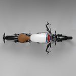 #tank_réservoir_gilbert_seat_selle_camel_mudguards_garde-boues_noirs_et_inserts_en_fibre_de_carbone