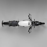 #tank_réservoir_blanc_seat_selle_noir_mudguards_garde-boues_noirs_et_inserts_noirs